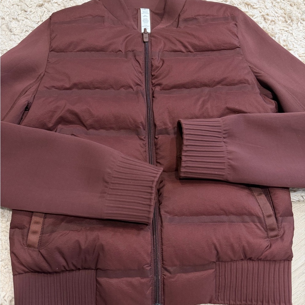 Lululemon Down & Around Reversible Bomber - Picture 4 of 8